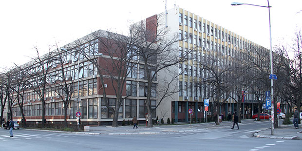 Нови Сад: Негира да је злостављао пасторку